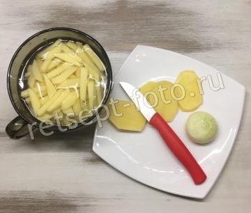 Гороховый суп с копченой курицей