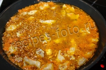 Гречка по-купечески со свининой