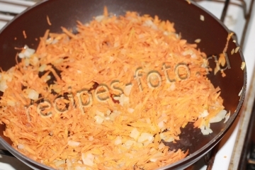 Гречка с куриными сердечками в горшочке