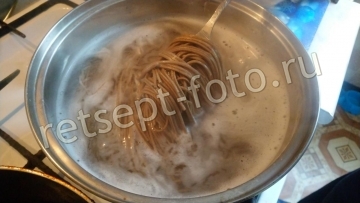 Гречневая лапша с овощами