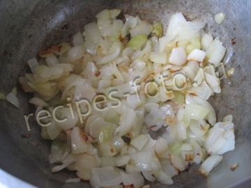 Грибная икра на зиму с помидорами и чесноком через мясорубку