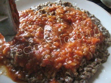 Грибная икра на зиму с помидорами и чесноком через мясорубку