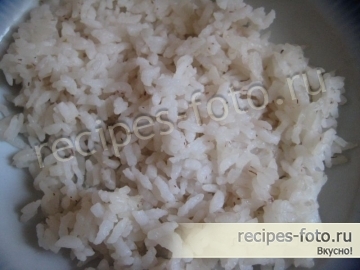 Грибной салат с кукурузой и рисом