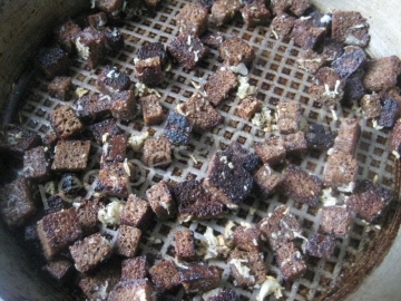 Грибной суп из сушеных грибов со сливками и картофелем