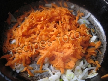 Грибной суп с перловкой и картошкой