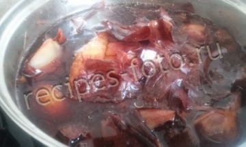 Грудинка в луковой шелухе (бекон)