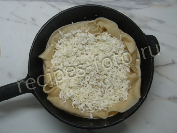 Грузинская ачма с сыром