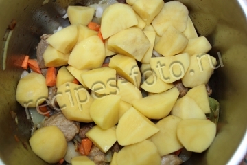 Густой картофельный суп с мясом