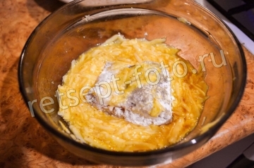 Хек в сырном кляре