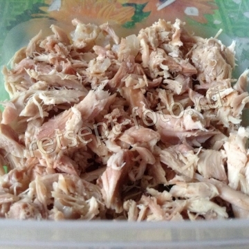 Холодец в мультиварке из куриных лапок и ножек