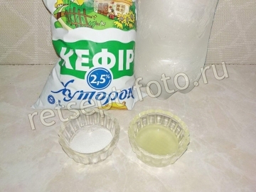 Холодный свекольник с курицей на айране (кефир и минеральная вода)