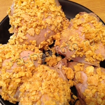 Хрустящая курица в кукурузных хлопьях