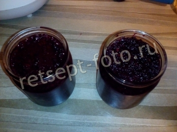 Икра из свеклы с чесноком на зиму (через мясорубку)