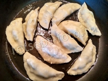 Индийская самса с картошкой и капустой без мяса