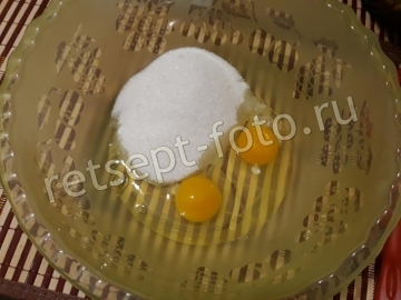 Яблочный пирог с кокосовой стружкой на йогурте