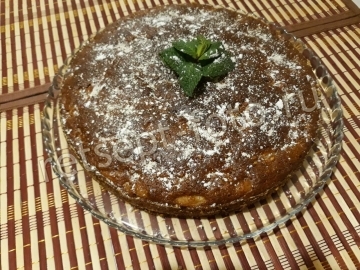 Яблочный пирог с кокосовой стружкой на йогурте