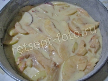 Яблочный пирог с соленой карамелью