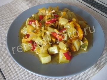 Кабачки тушеные с морковью и луком без помидор