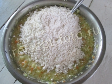 Кабачковые оладьи с фаршем