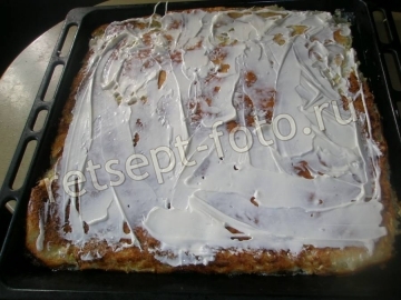 Кабачковый рулет с плавленым сыром и помидором
