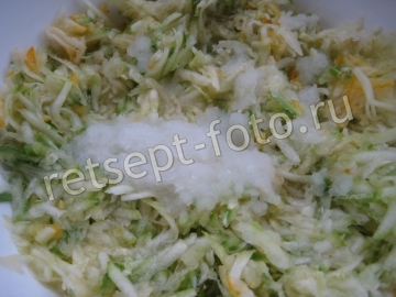 Кабачковый торт с грибами и сыром