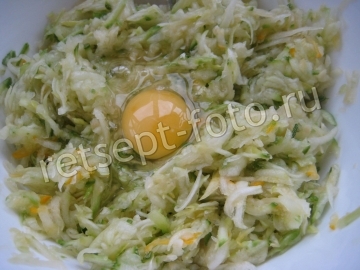 Кабачковый торт с грибами и сыром