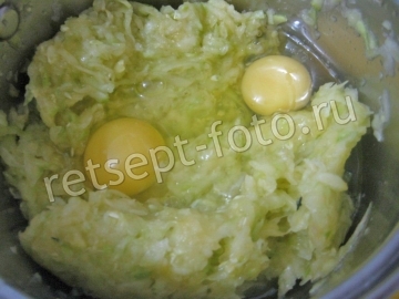 Кабачковый торт с морковью и луком