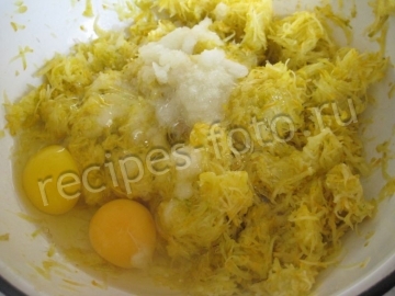 Кабачковый торт с сыром и помидорами