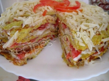 Кабачковый торт с сыром и помидорами