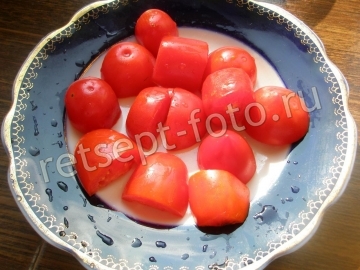 Канапе с колбасой и плавленым сыром