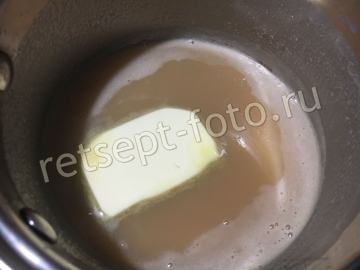 Карамельный медовик