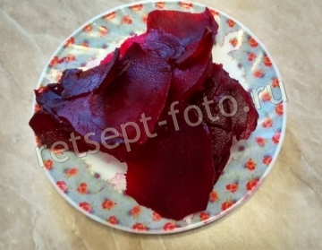 Карпаччо из свеклы и моркови