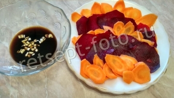 Карпаччо из свеклы и моркови