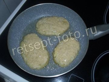 Картофельные драники с манкой без яиц