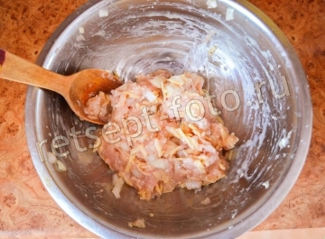 Картофельные гнезда с курицей и сыром