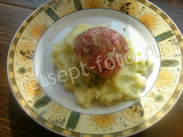Картофельные колобки с фаршем
