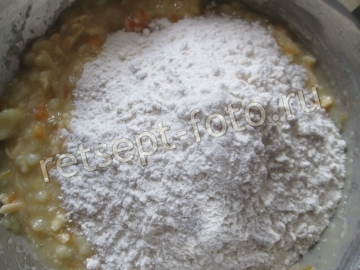 Картофельные пирожки с рыбой в духовке