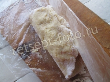 Картофельный пирог из пюре с сосисками