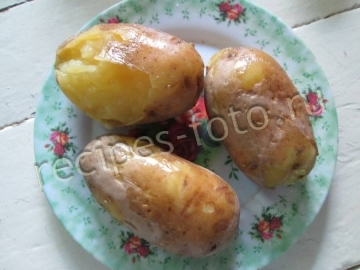 Картошка фаршированная с колбасой и сыром