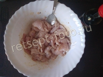 Картошка-гармошка с курицей и сыром детям 1,5 года