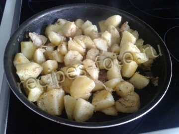 Картошка с мясом и фасолью