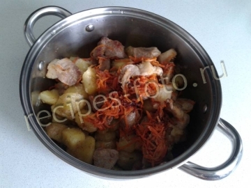 Картошка с мясом и фасолью
