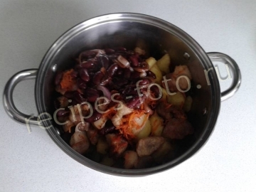 Картошка с мясом и фасолью
