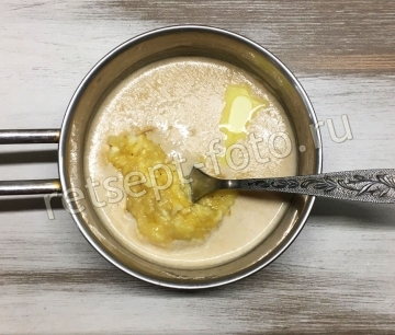 Каша из толокна с молоком и бананом для детей до 1 года