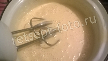 Кекс на молоке и растительном масле с яблоками