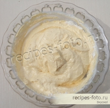 Кекс с клубникой