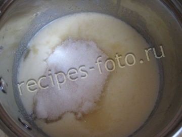Кексы на кефире с начинкой из варенья