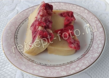 Клафути с клубникой