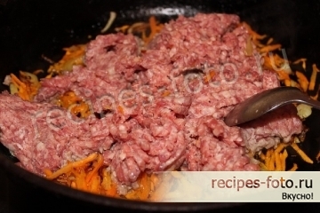 Классическая лазанья с фаршем и соусом Бешамель