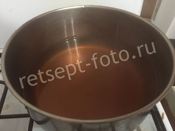 Клубнично-яблочный компот с мятой для детей от 1 года